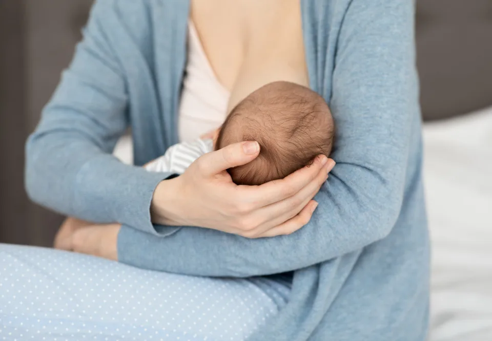 Postpartum Laser Therapy Vancouver, Mastitis & Breastfeeding Pain Relief